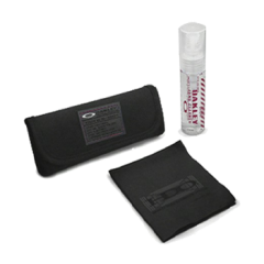 KIT DE LIMPIEZA OAKLEY - LENS CLEANING KIT