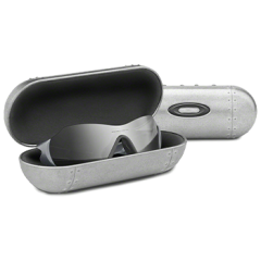 ESTUCHE OAKLEY - LARGE METAL VAULT