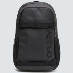 MALETIN OAKLEY THE FRESHMAN SKATE BACKPACK BLACKOUT - FOS901202-02E